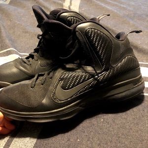 Nike LeBron 9 All black Size 13 good condition